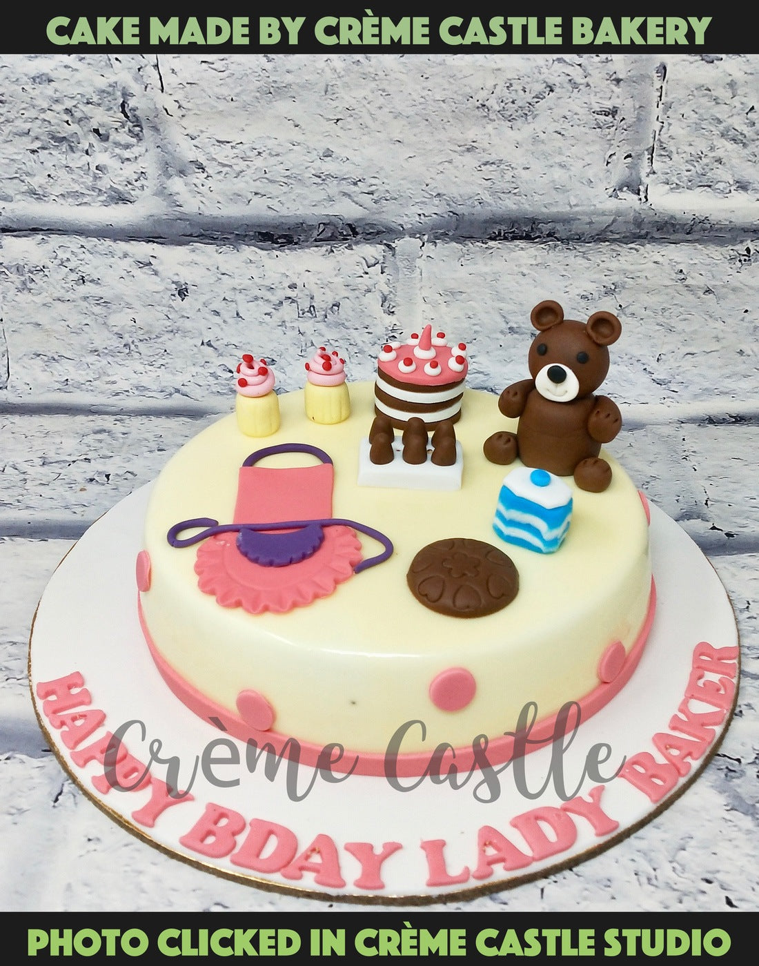 Baby Toys Cake - Creme Castle