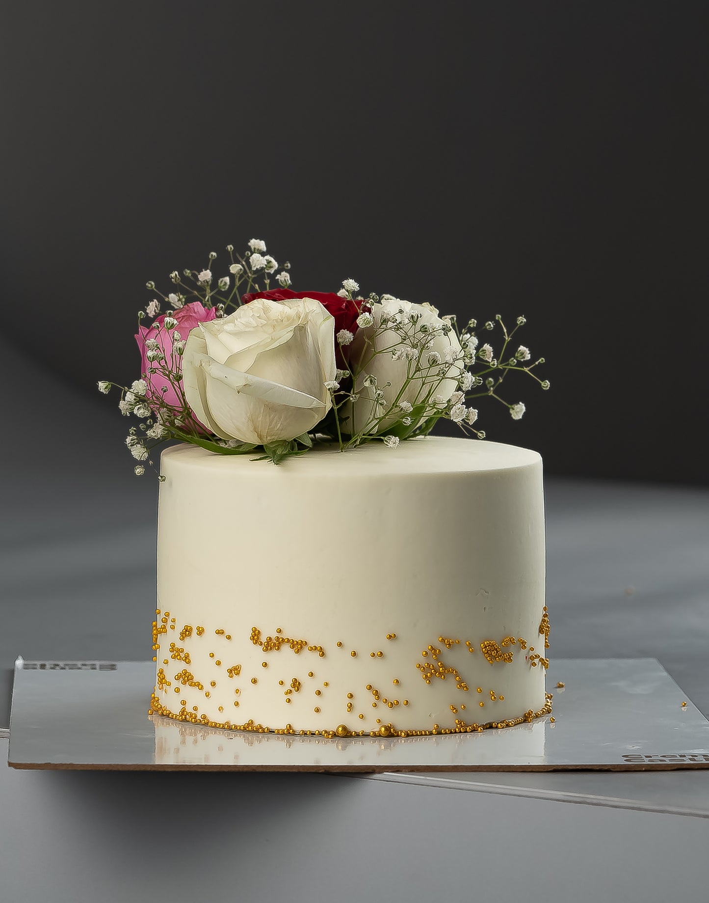 Flower Splash Cake - Creme Castle