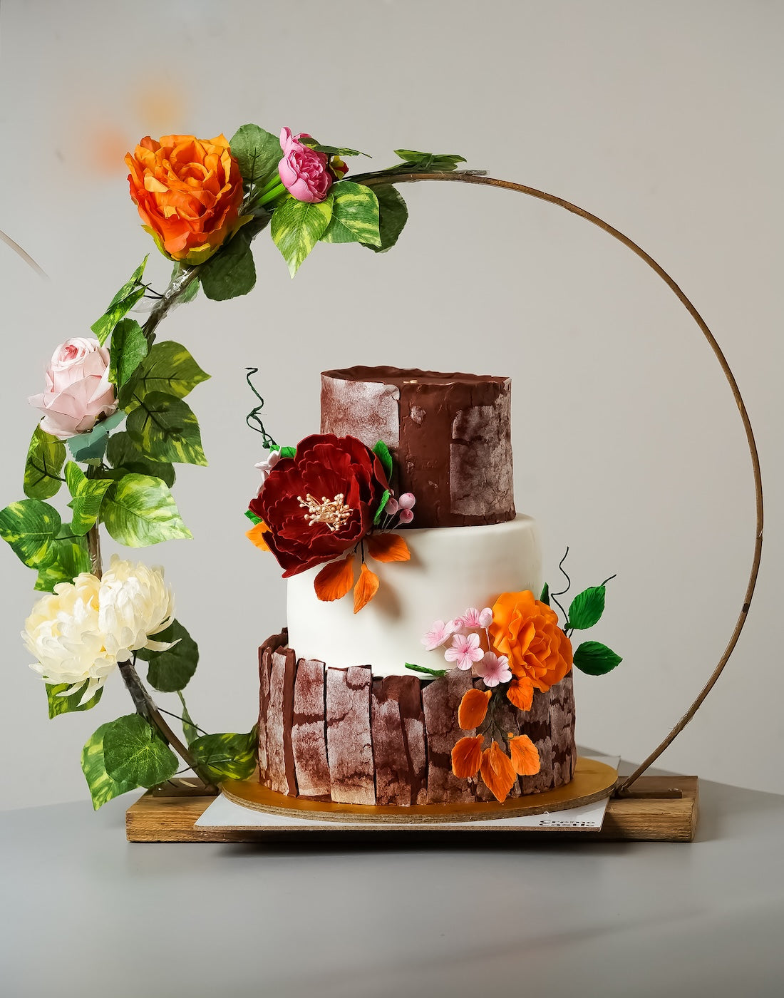 Wooden 2-Tier Cake for Wedding, Anniversary and Engagement | Creme Castle