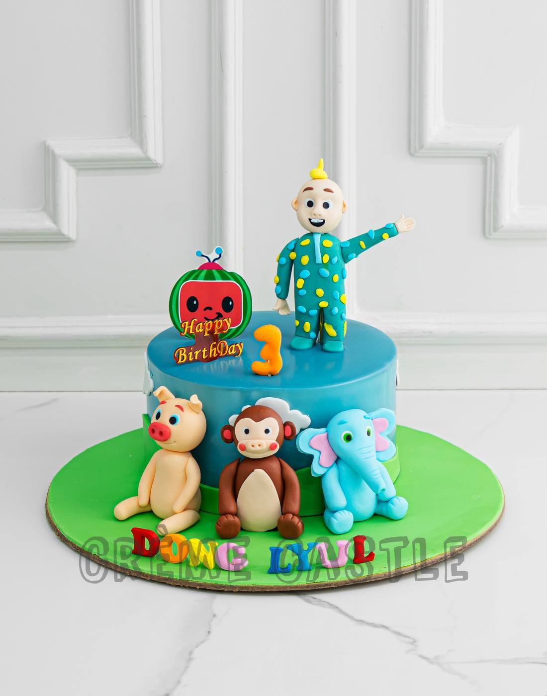 Cocomelon Cute Cake Creme Castle