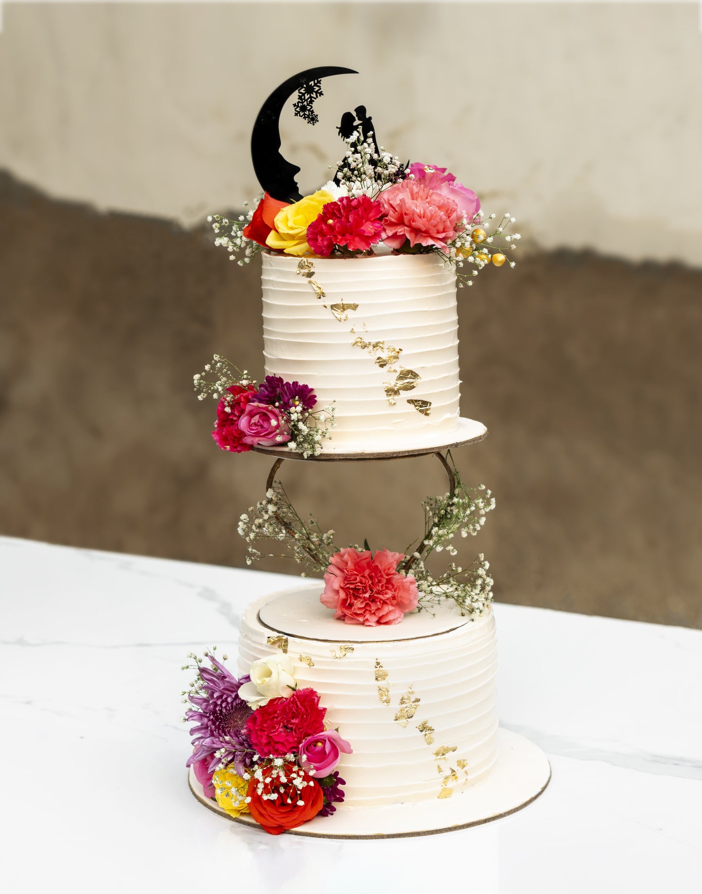Wedding Stand Cake - Creme Castle
