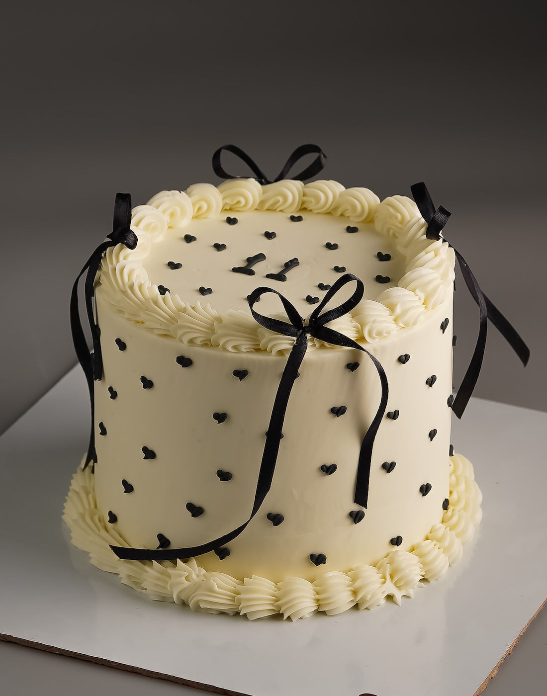 Ribbon Heartful Cake