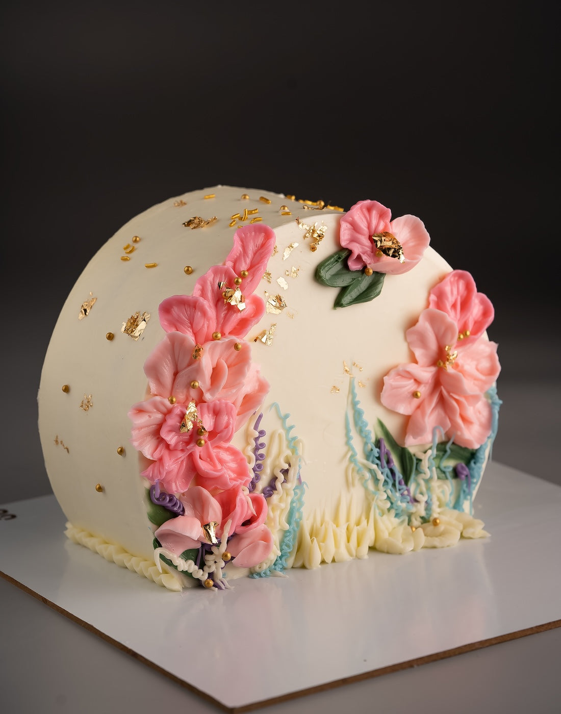 Upright Floral Cake
