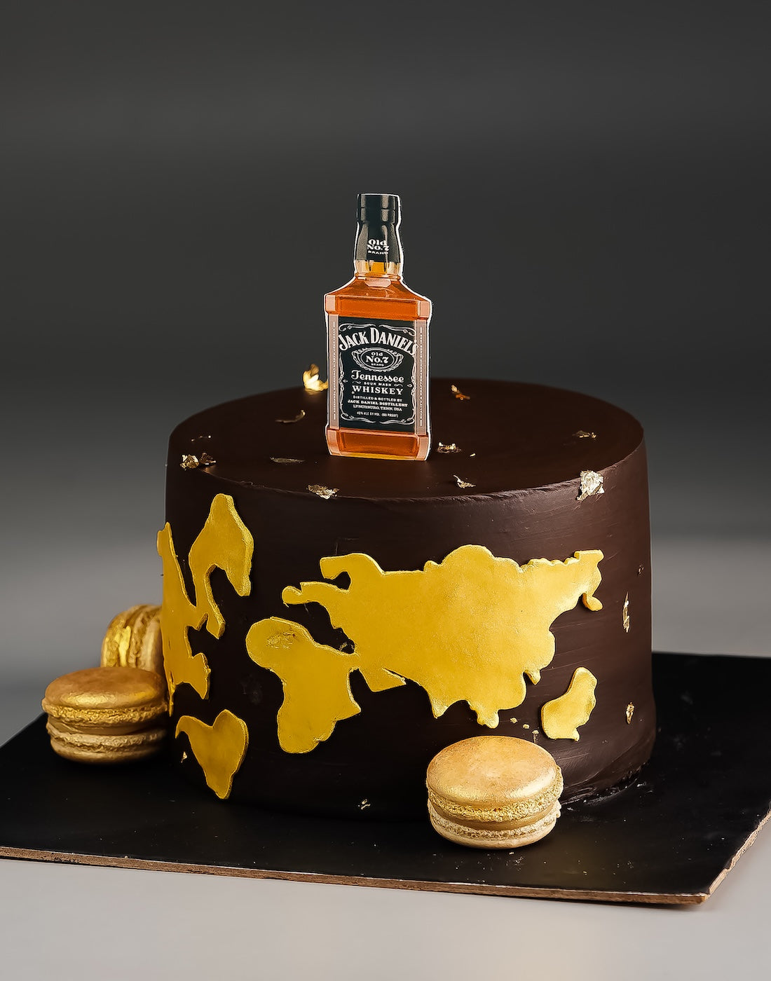 Travel Gold Cake