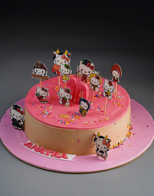 Hello Kitty Fam Cake