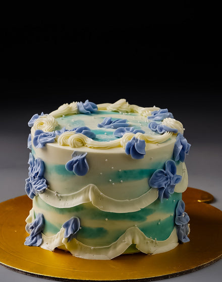 Ombre Aesthetic Cake