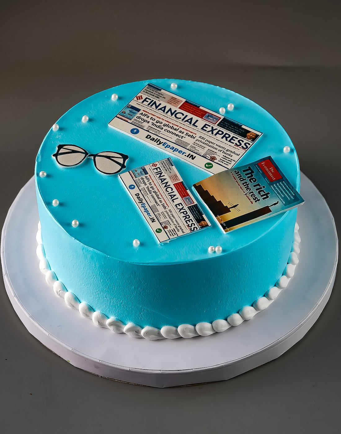 Fathers Day News Lover Custom Cake