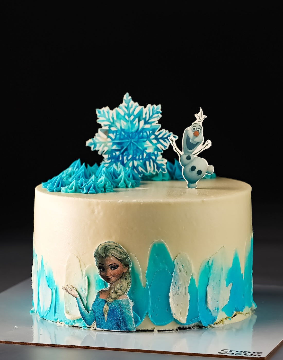 Frozen Elsa n Olaf Ombre Cake