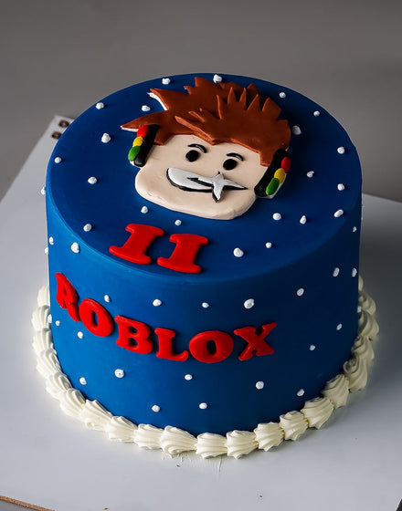 Roblox Gaming Fondant Cake