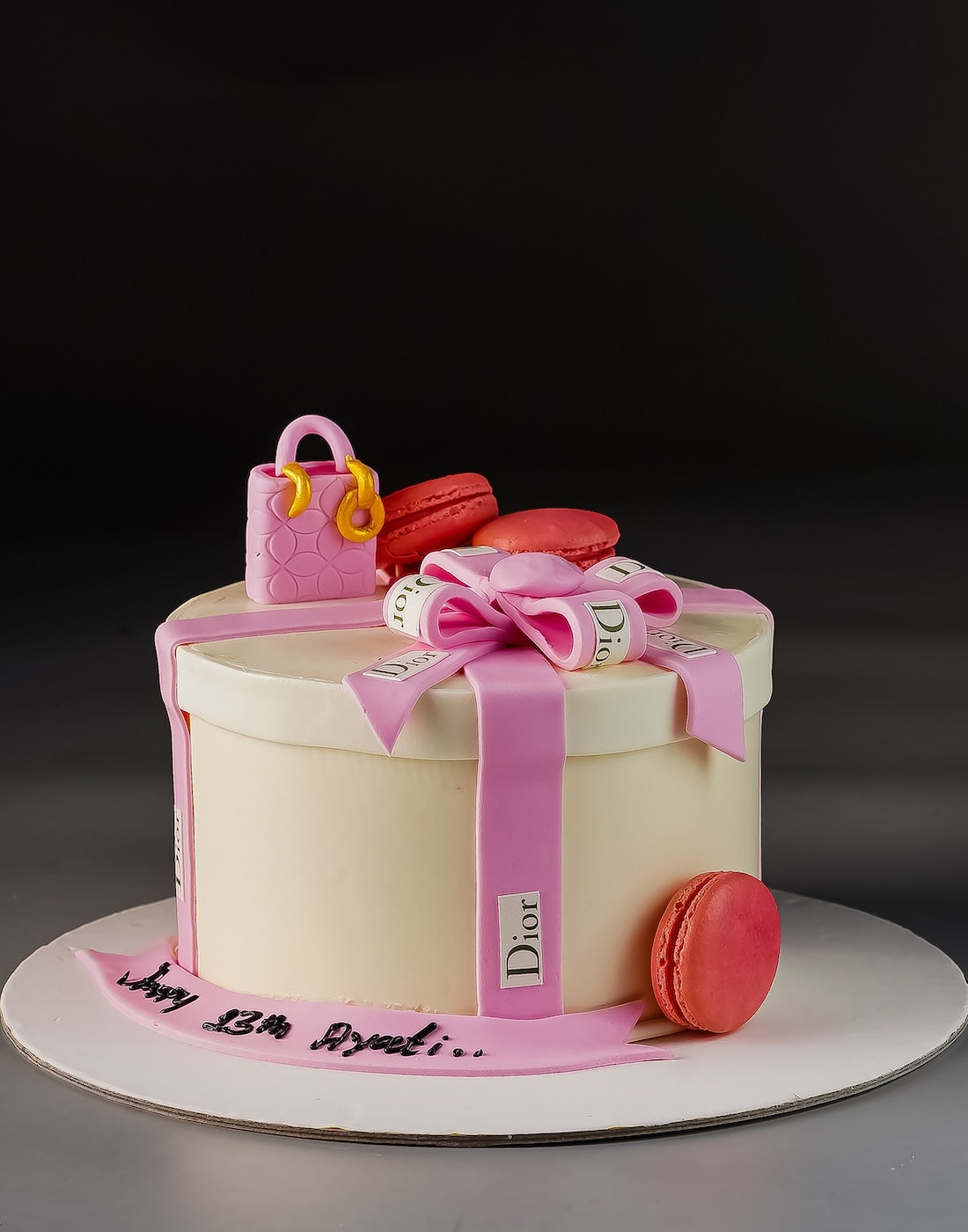 Shopping Day Fondant Cake