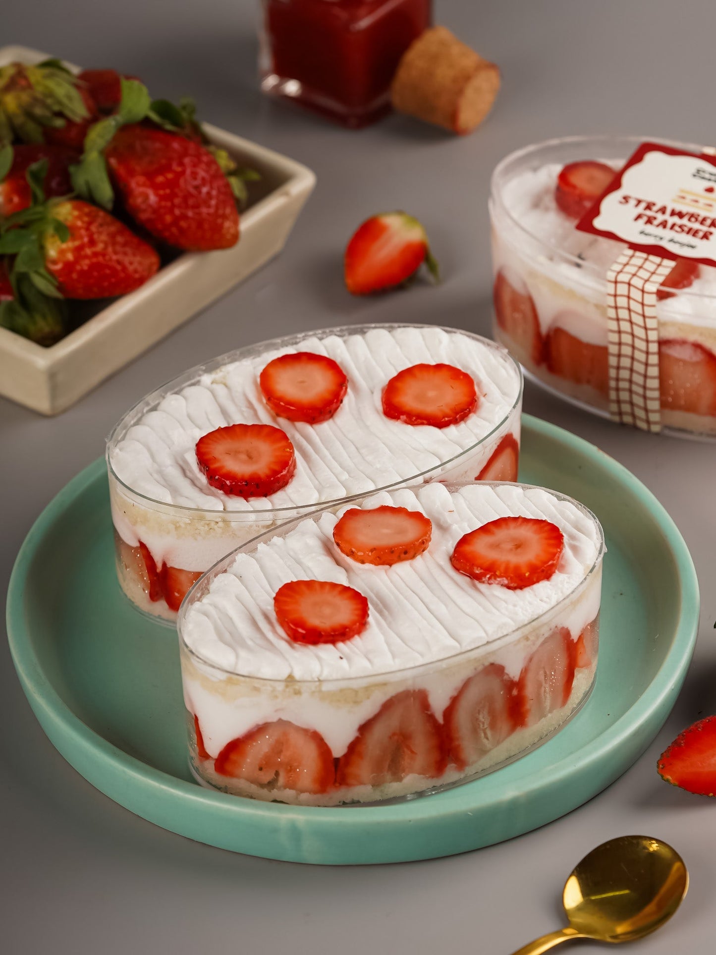 Chocolate Strawberry Cake