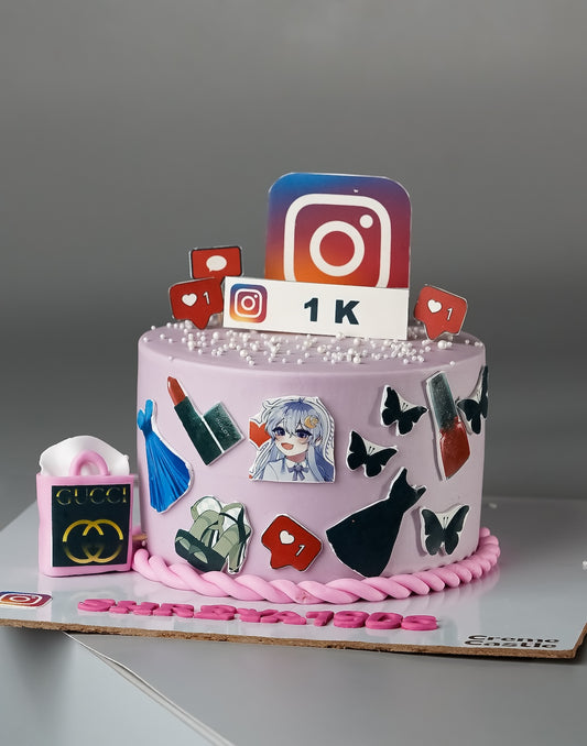 Instagram Influencer Cake - Creme Castle
