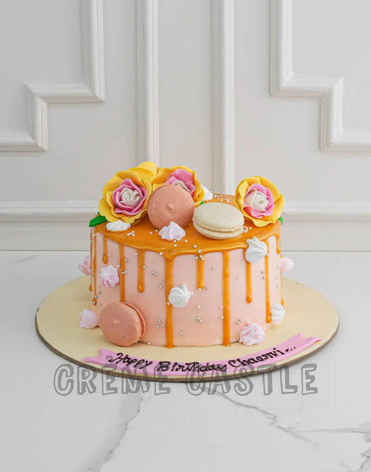 Elegant Drip Cake - Creme Castle