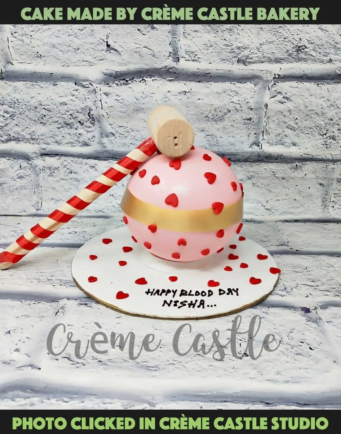 Heart Round Pinata. Valentine Cake. Anniversary Cake. Noida Gurgaon