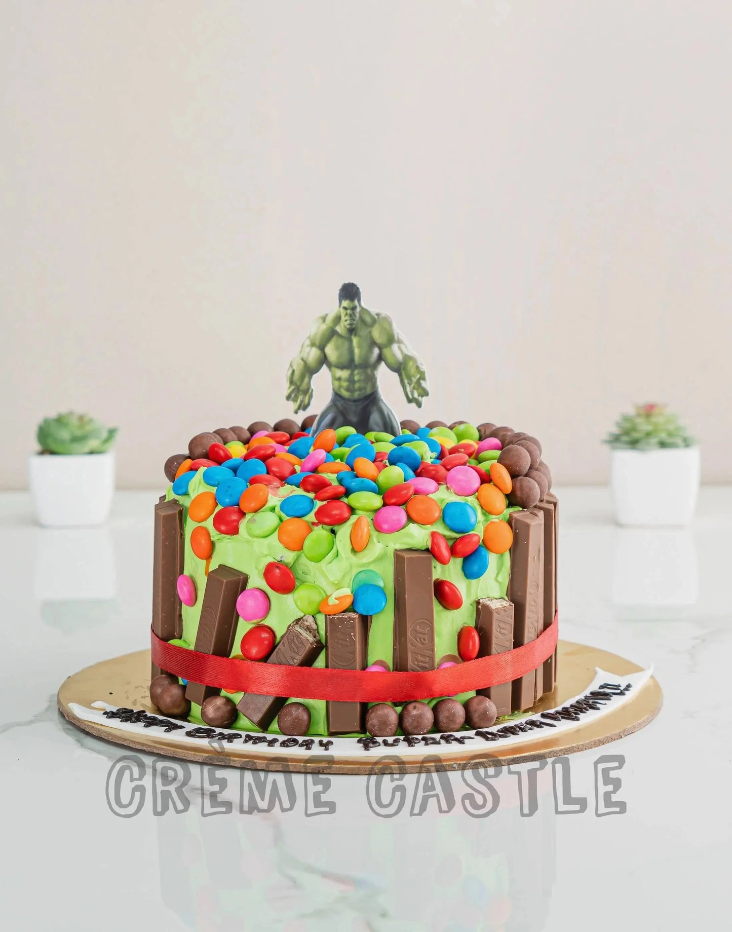 Hulk Theme cake with candies by Creme Castle