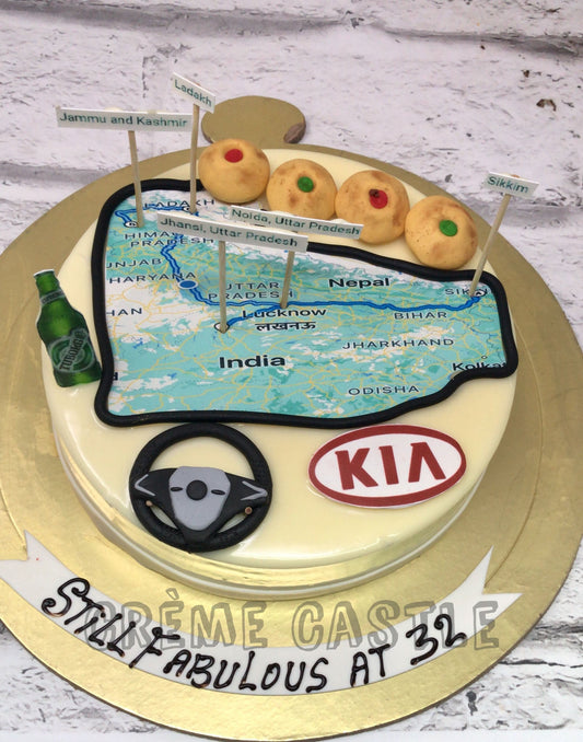Car Road Trip Cake Creme Castle