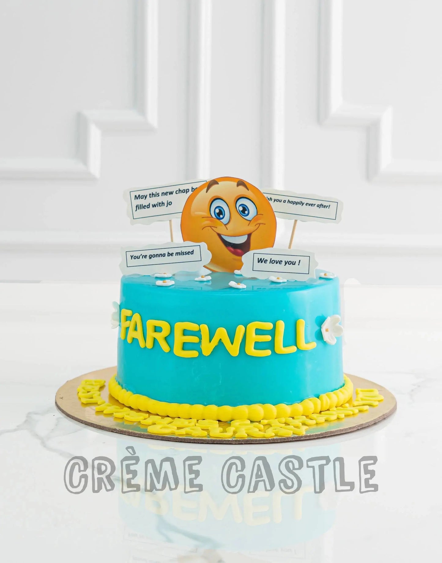 Farewell Cake with Messages by Creme Castle