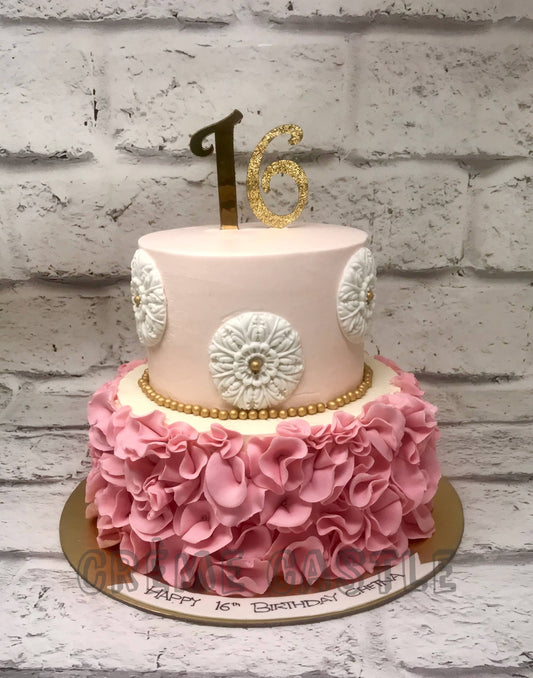 Floral Petals Cake Creme Castle