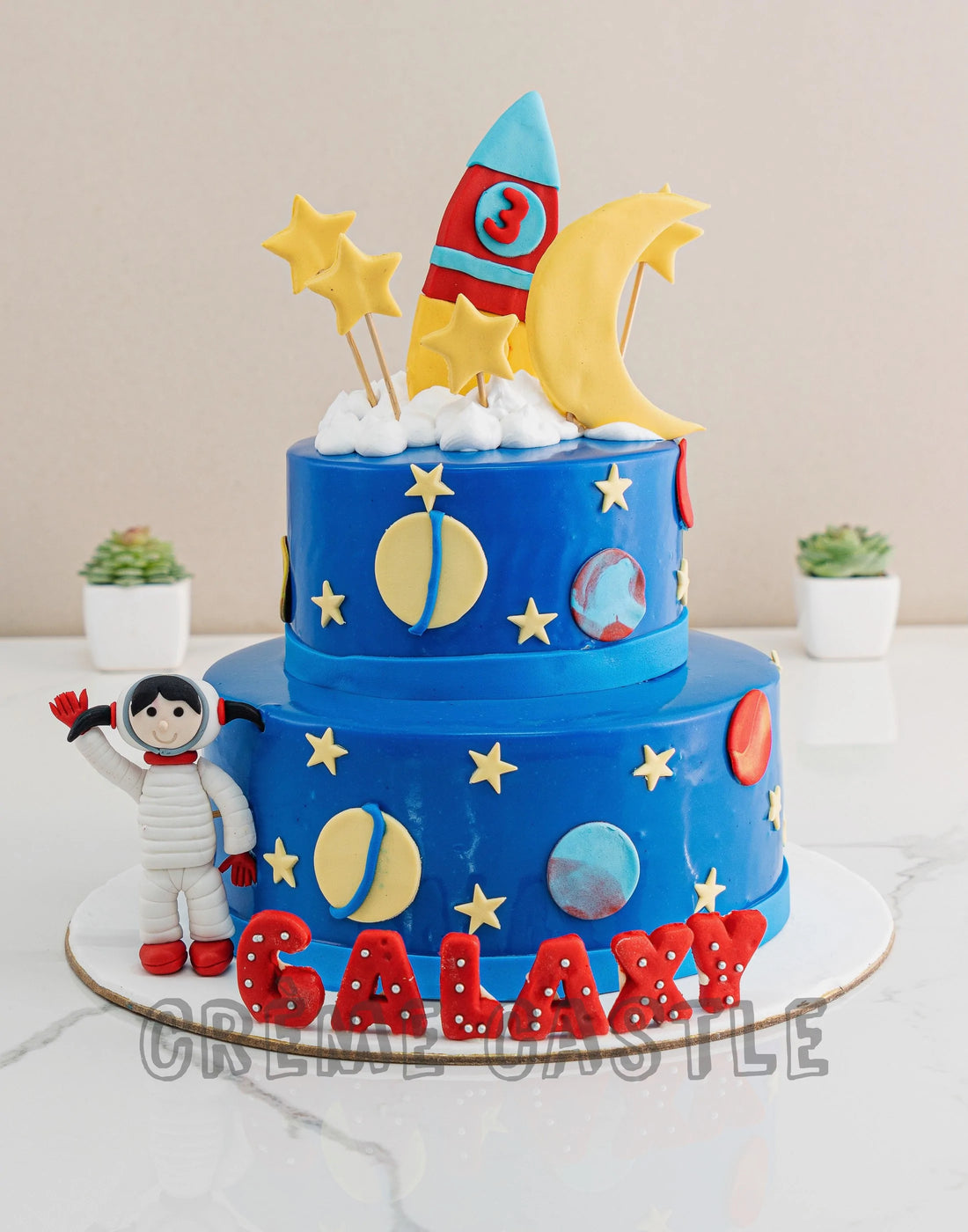 Astronaut Theme Cake by Creme Castle
