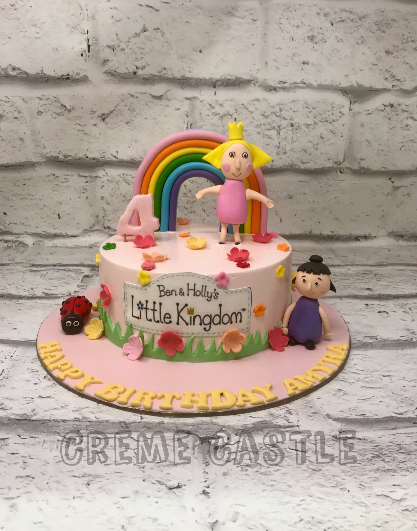 Ben Holly Cake Creme Castle