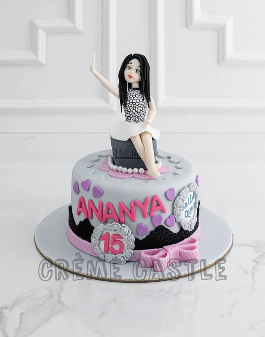 Pretty Selfie Cake