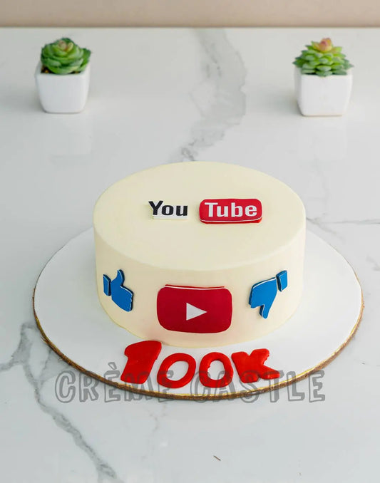 Influencer Youtuber Cake