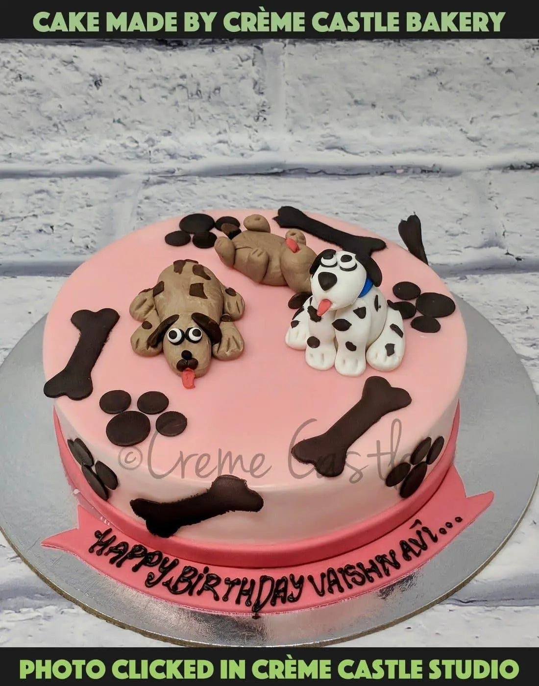 Canine love - Creme Castle