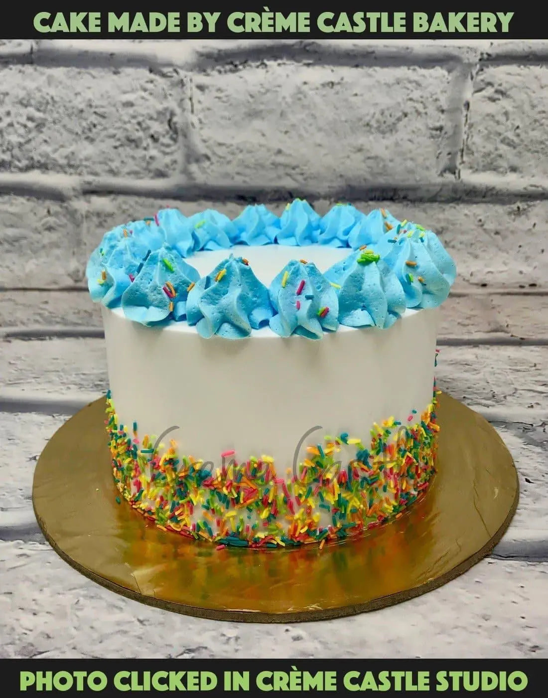 Blue colorful cake - Creme Castle