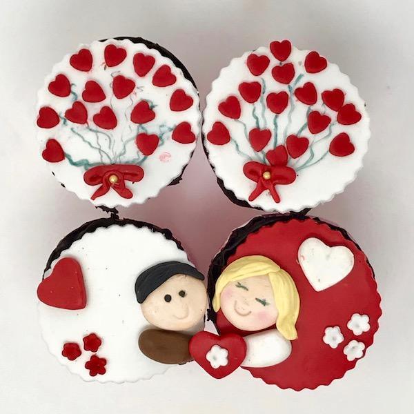 Love Theme Cupcakes - Creme Castle