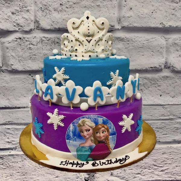 Frozen Theme Cake | bakehoney.com