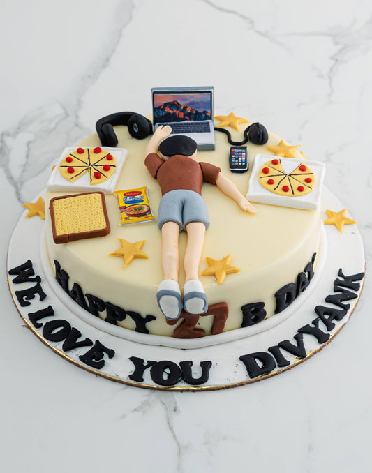 Workaholic Theme Cake by Creme Castle