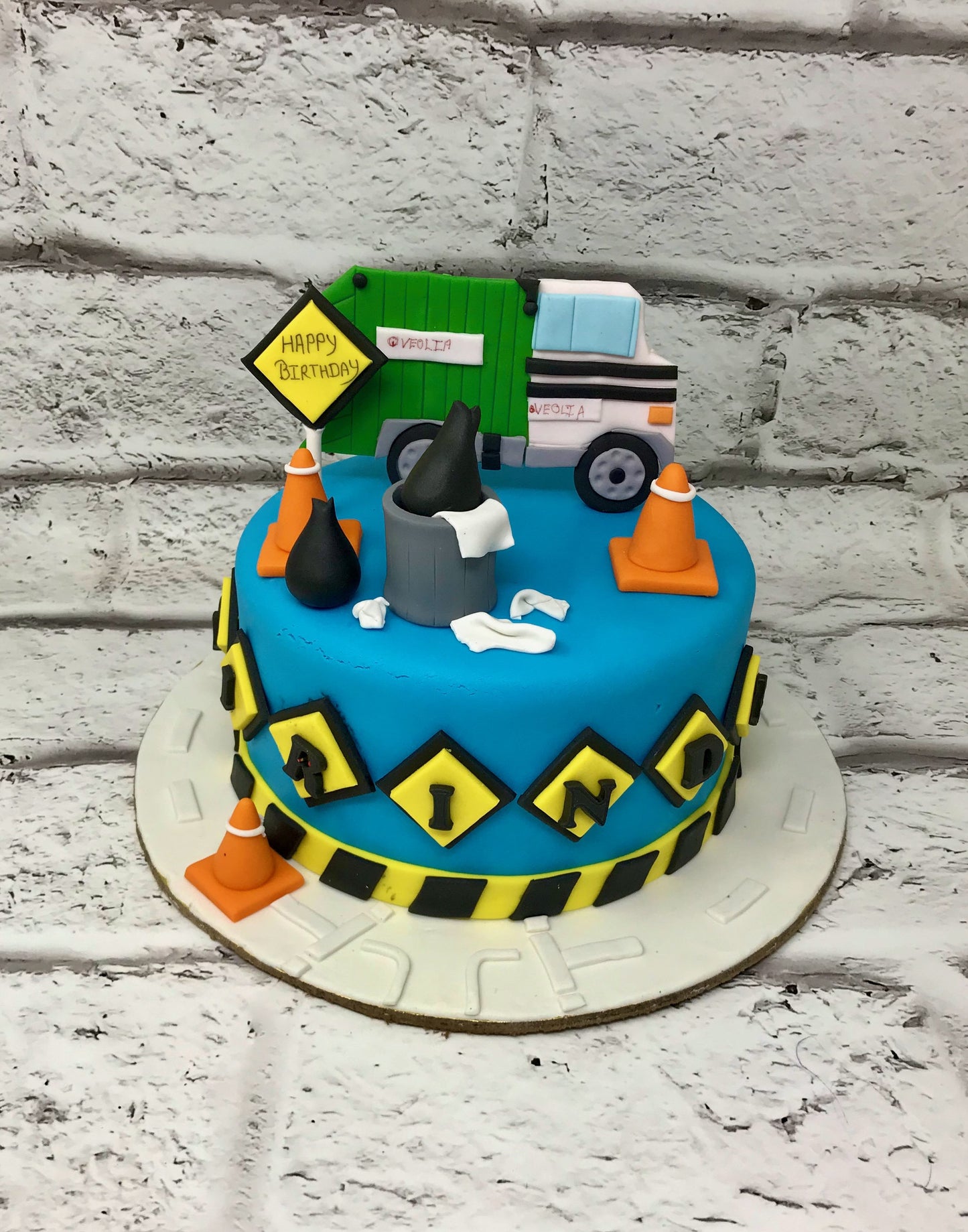 Construction theme cake in Blue by Creme Castle