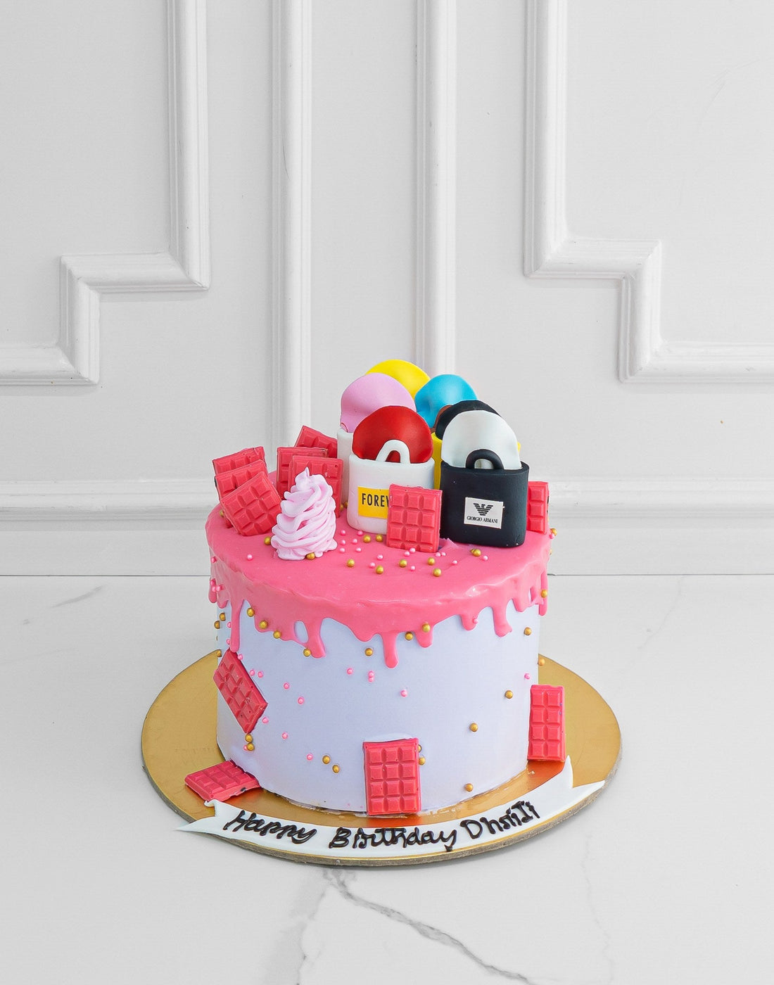 Pinky Drip Design Cake - Creme Castle