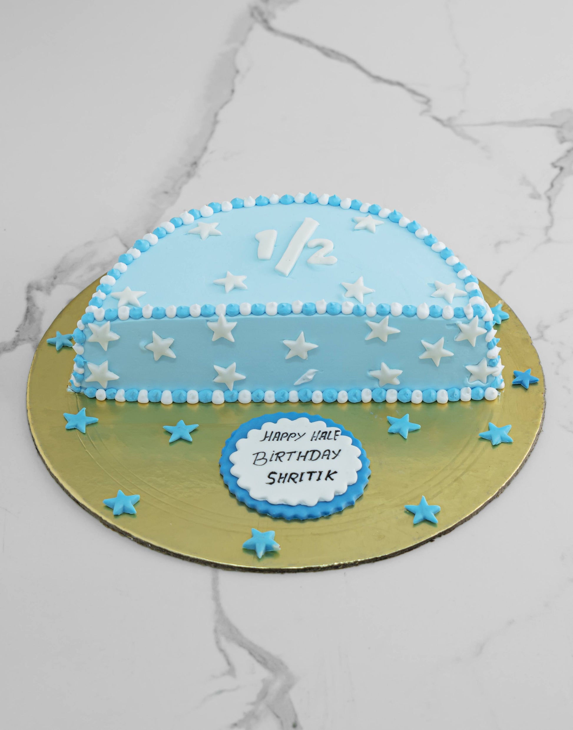 Six Month Birthday Cake | Creme Castle