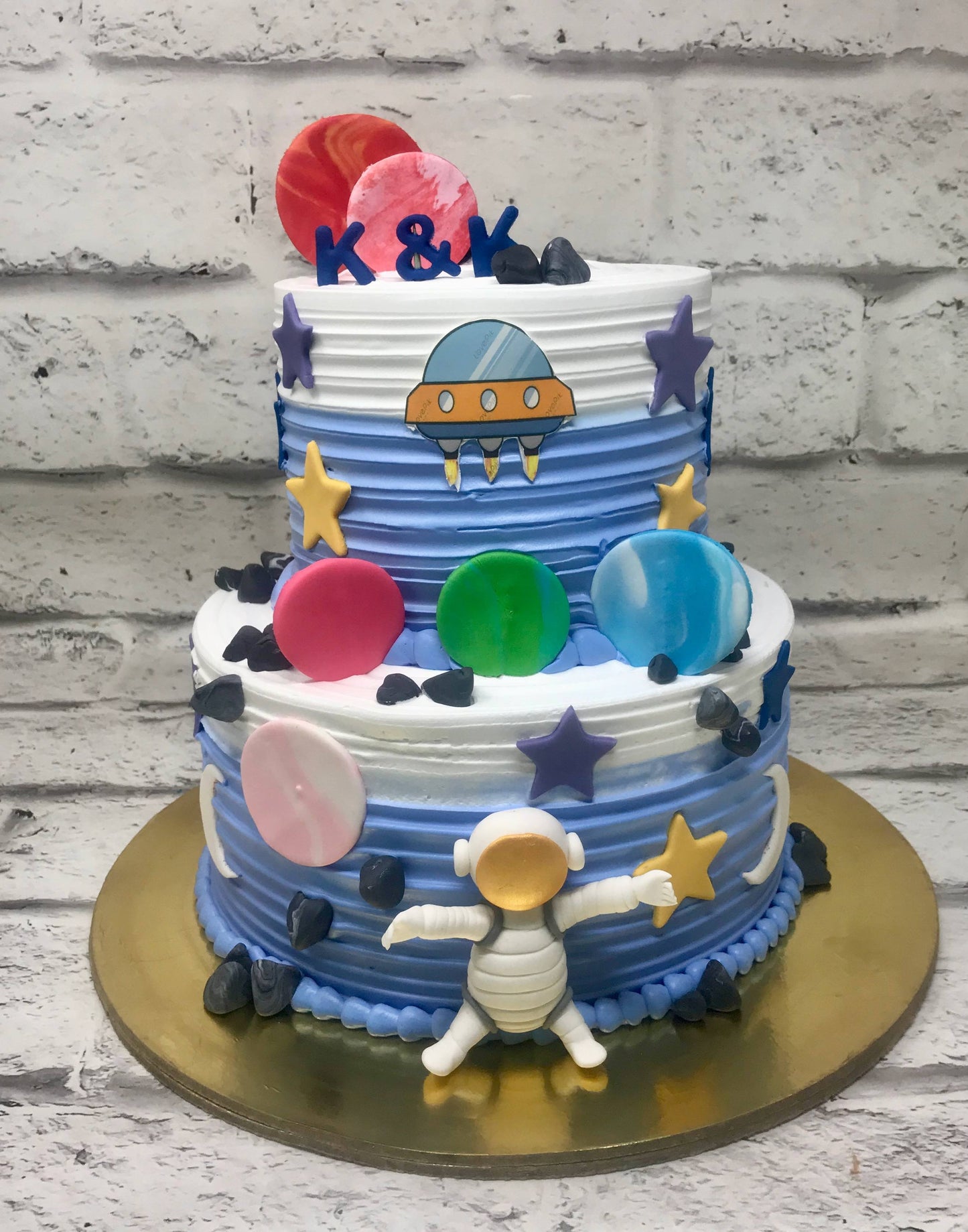 Space theme Cake with Astronaut by Creme Castle