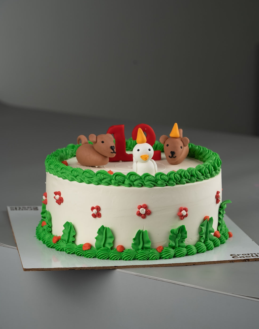 Jungle Farm Theme Cake