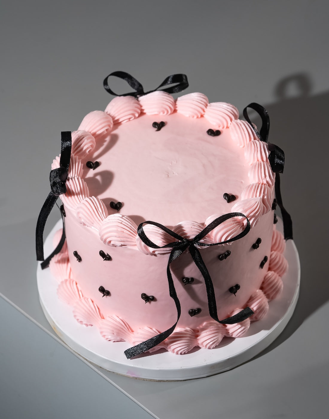 Pink Vintage Ribbon Cake