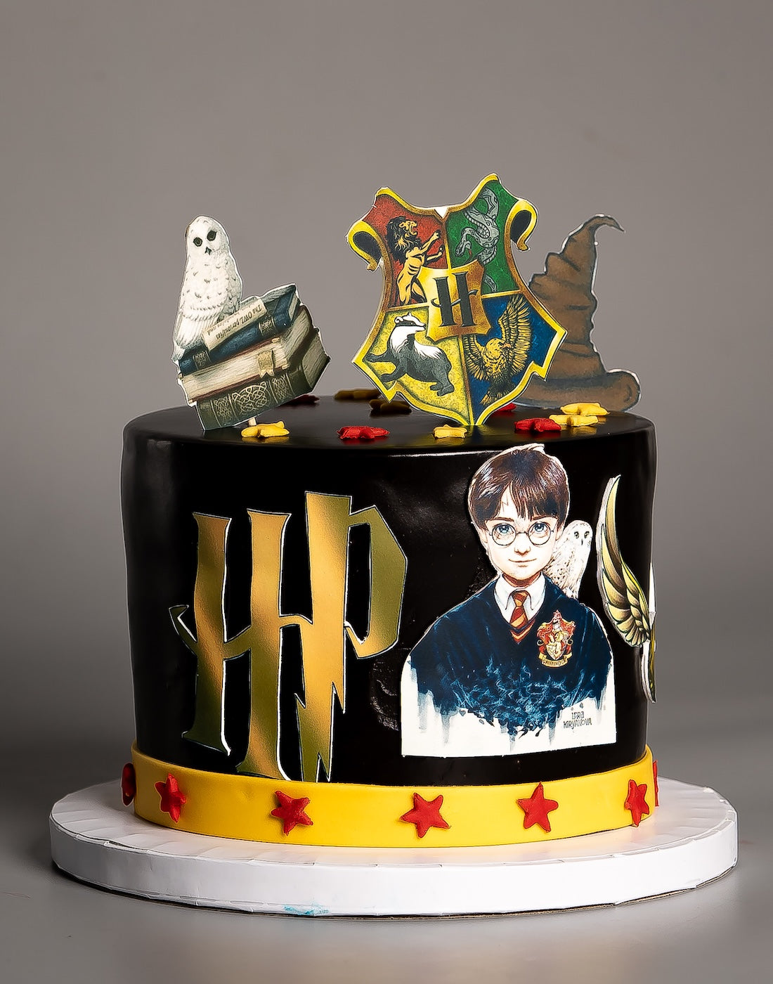 Harry potter theme cake