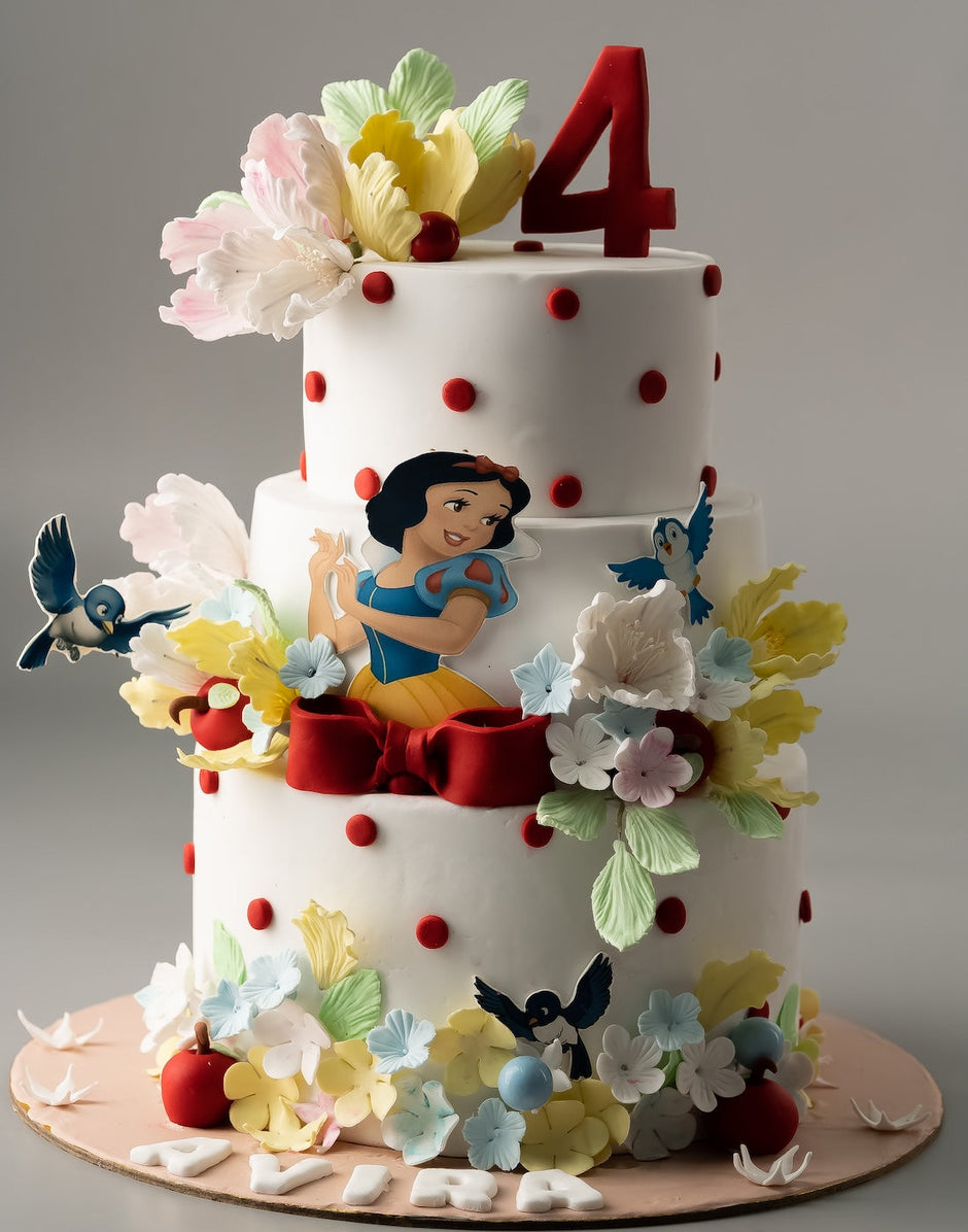 Princess Cakes | Kids Cake Designs Noida & Gurgaon - Creme Castle