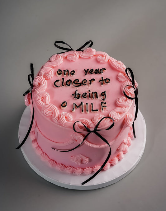 Sassy woman Cake