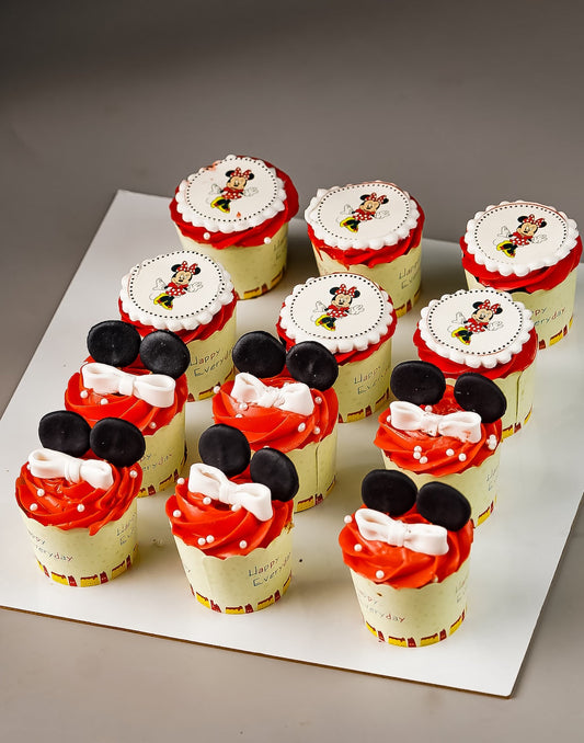 Mickey Mouse Theme Cupcakes