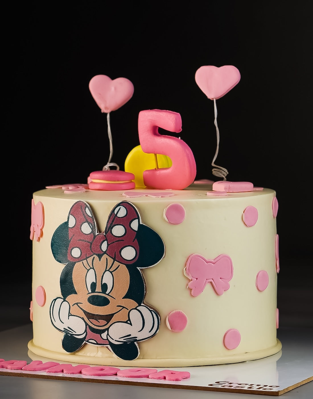 Minnie Mouse Cream Cake