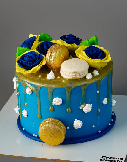 Golden Macaron Drip Floral Cake
