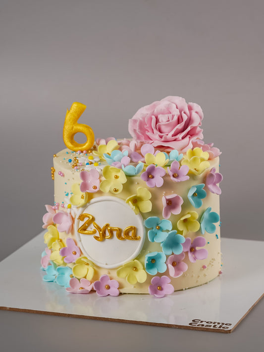 Floral Pastel Cream Cake