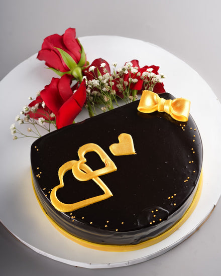 Midnight Gold Cake Bouquet - Chocolate glazed cake with gold hearts and red roses