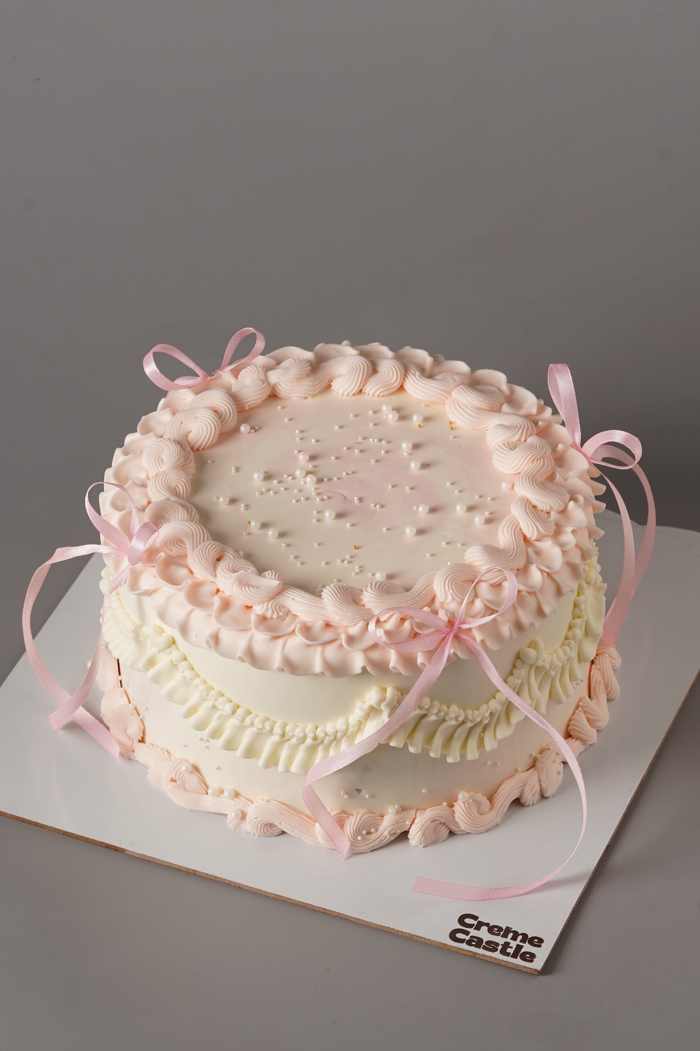 Peach Vintage Ribbon Cake