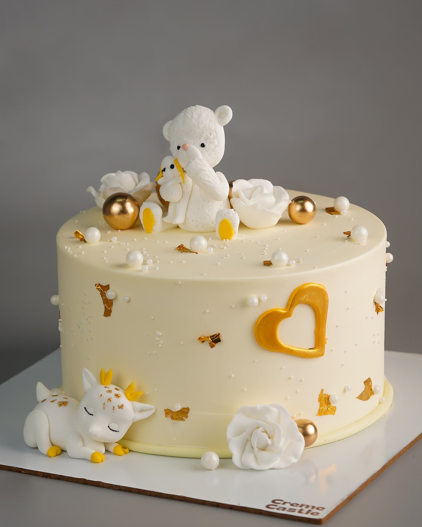 Teddy and Gold Deer Cake