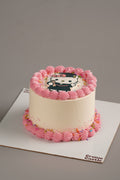 Hello Kitty Print Cake