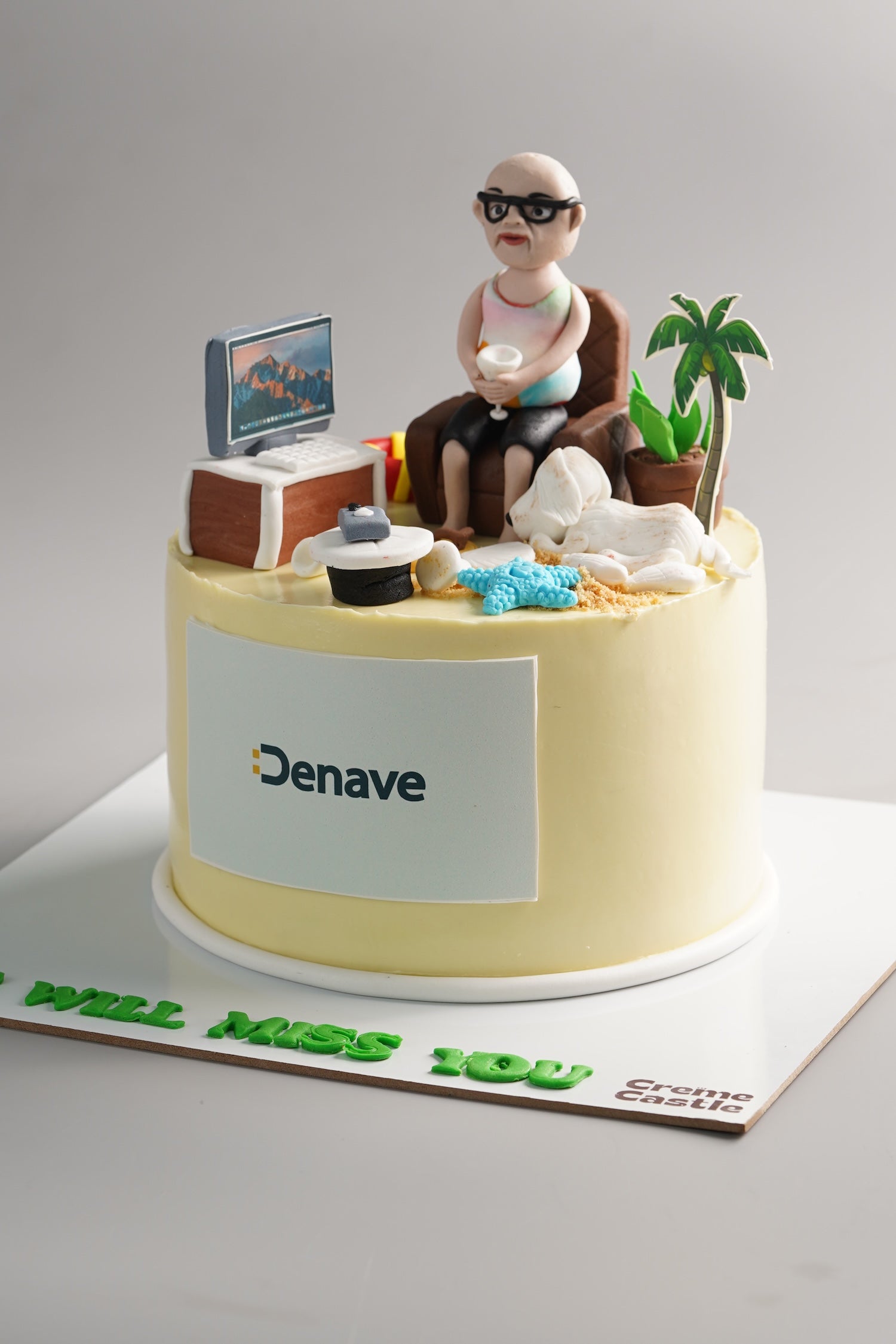 Retirement Beach Farewell Cake