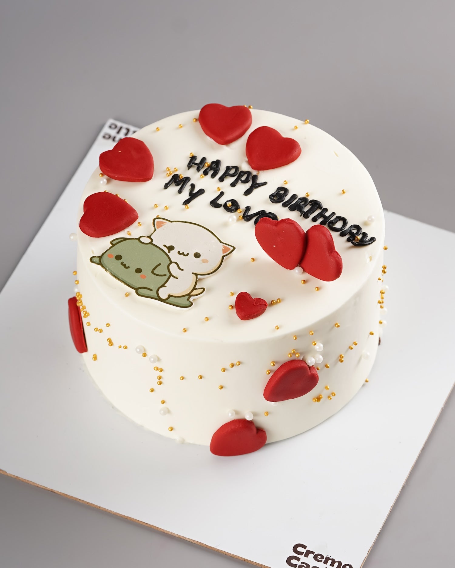 Cuddling Cats Love Cake